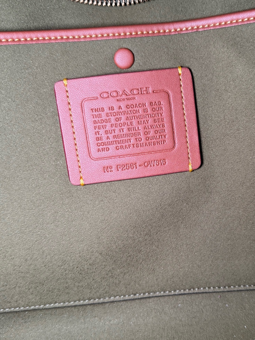 Coach olive Empire 40 - Picture 13 of 16